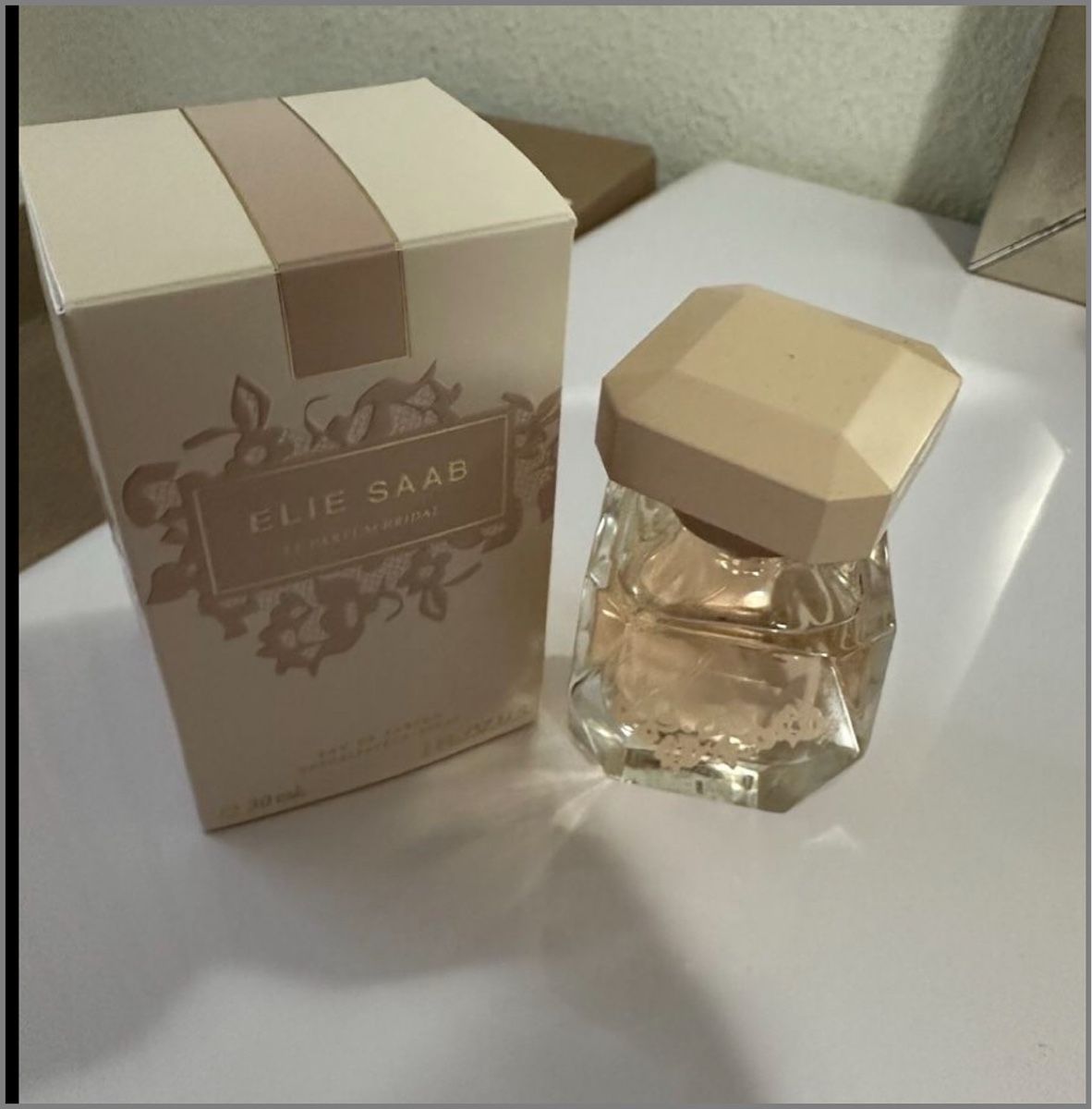 Elie Saab Parfums & Eau de Toilette: Elie Saab Eau de Parfum Orginal eau de Parfum – Neuf (Voir description) à Biel/Bienne par orange1