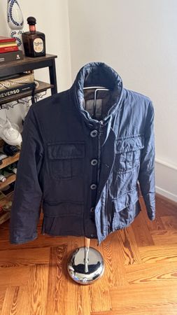 Moncler Jacke dunkelblau mit Taschen gebrauchter Zustand