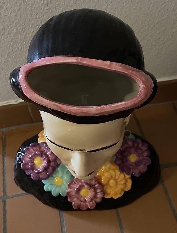 Vasi & Recipienti: Vase Frida Kahlo von Kare – Usato da Wettingen venduto da Trawangan79 2
