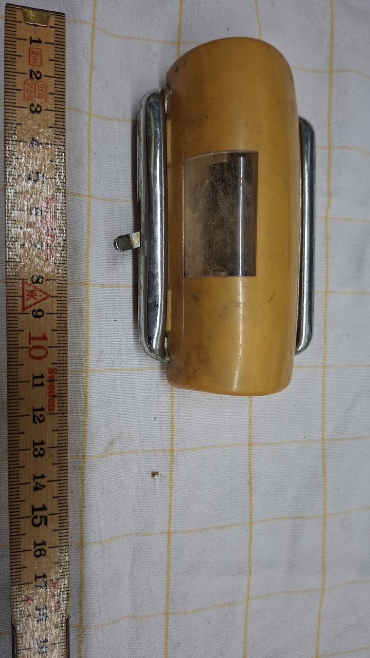 Tutti pezzi di ricambio auto: Oldteimer Innenleuchte leider kein Autotyp vorhanden  – Usato da Altstätten SG venduto da HG1959 3