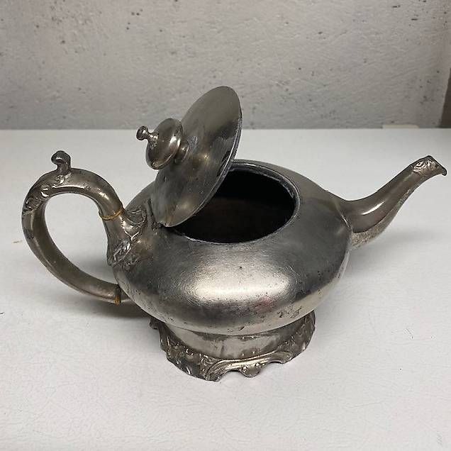 Teiere: Antica teiera Inglese placcata argento – Usato da Breganzona venduto da dan_qlf5 1