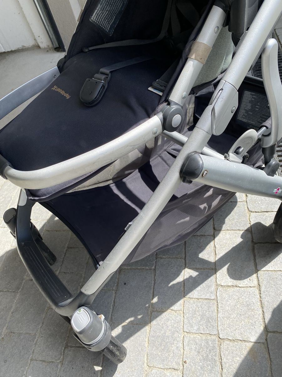 UPPAbaby Carrozzine: UPPAbaby Vista V2 – Usato da Röschenz venduto da nadlae 2