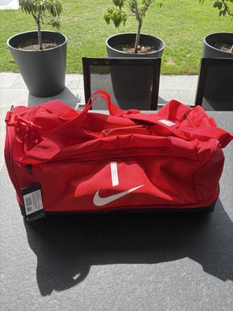 Nike Hardcase Tasche 59L - Mujinga Kambundji Edition NEU