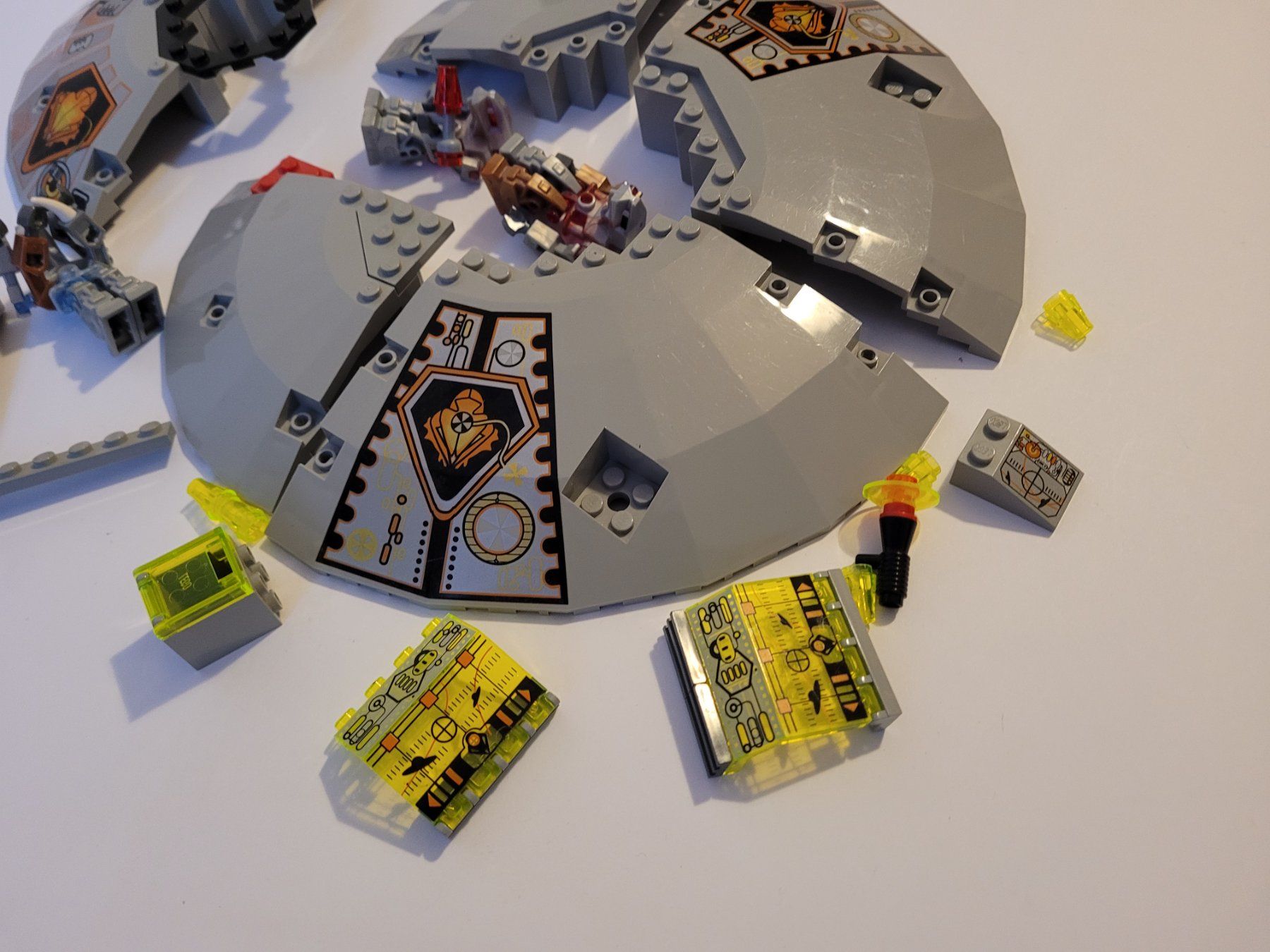 Lego Kit di costruzioni: Lego space teile – Usato da La Tour-de-Peilz venduto da estelle69 4