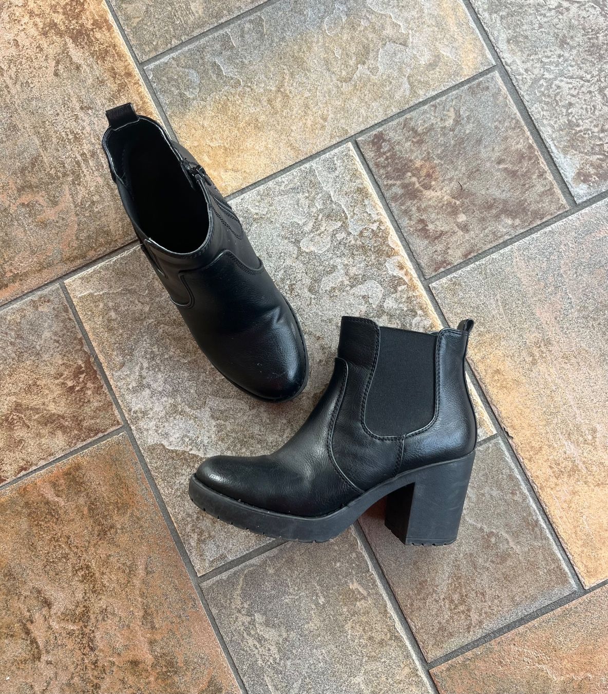 Graceland Scarpe da donna: Bottines chic à talon noir - Graceland – Usato da Ardon venduto da chl_j2df