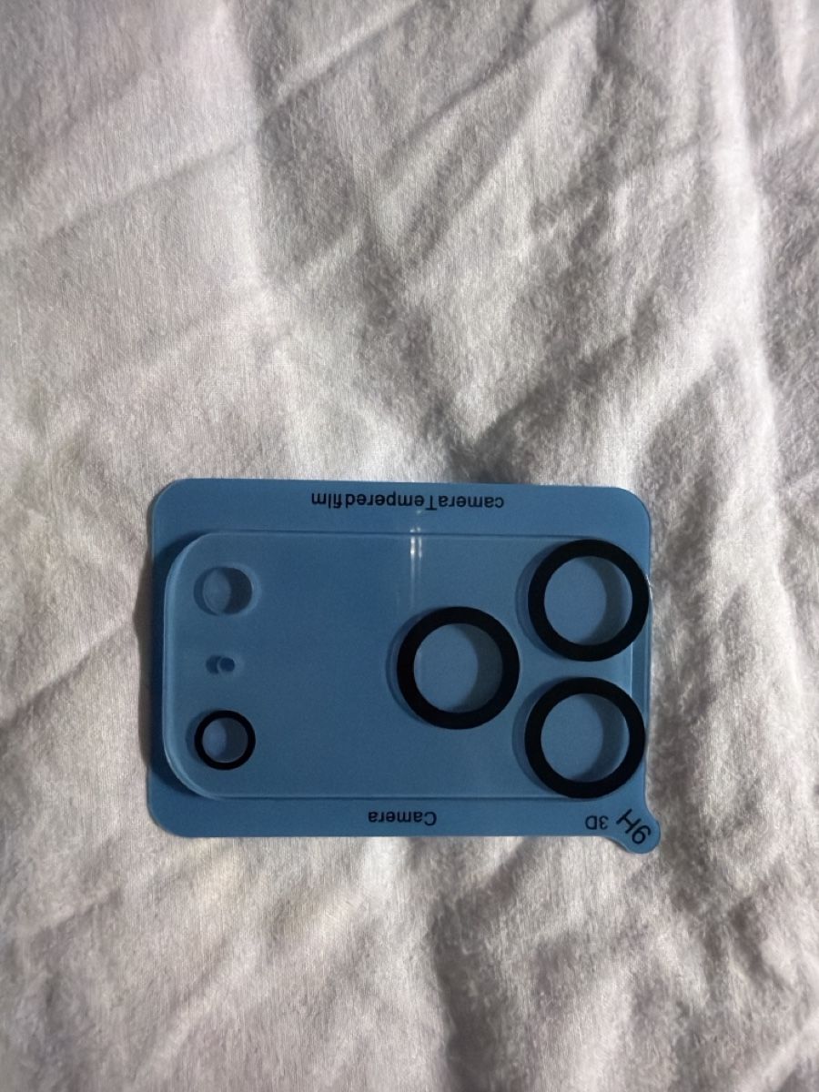 Apple Cover & Protezioni schermo: iPhone 13 Pro/Max Camera Lens Protector - Brand New! – Nuovo e nell'imballaggio originale da Zürich venduto da Lorena.rgg 1