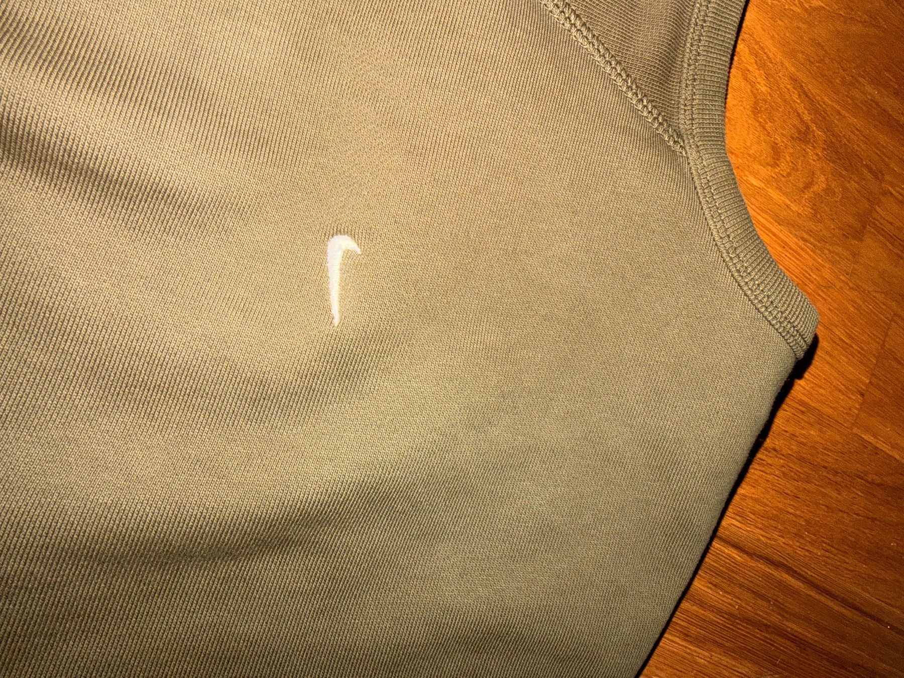 Nike Jumpsuits: Nike Traineranzug XXL – D'occasion à bülach par Happylion1 3