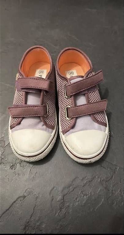Scarpe per ragazze: Chaussures Frozen  – Usato da Epalinges venduto da Alessia93