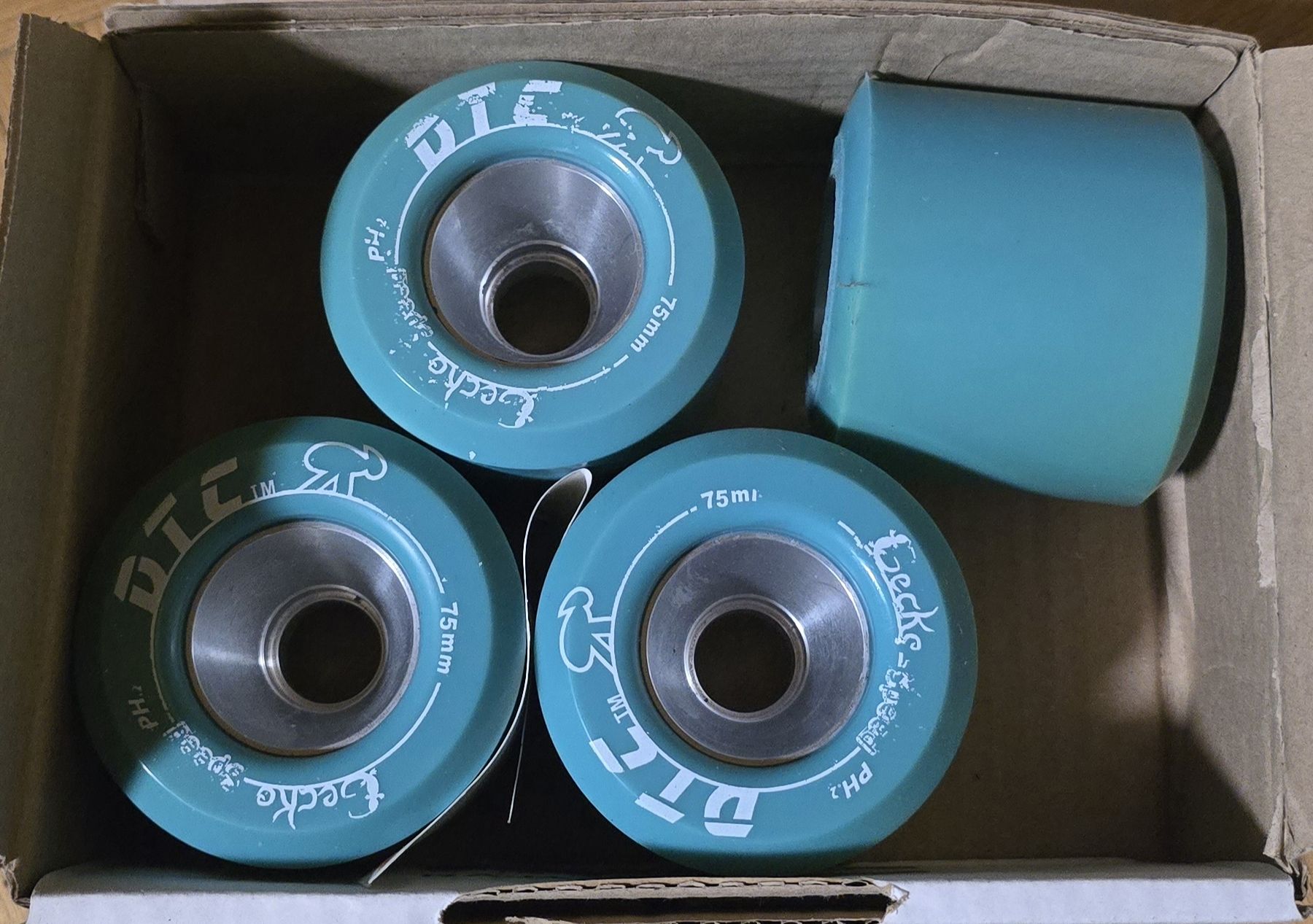 Skateboards: DTC Longboard Wheels – Neu und originalverpackt aus nänikon von Gstibu