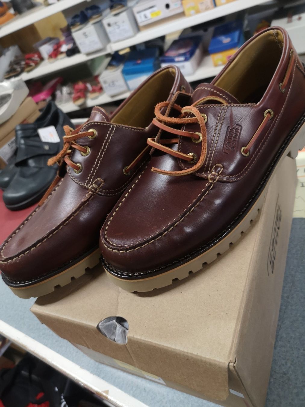 Camel Chaussures hommes: Camel – Neuf avec emballage d'origine à Möhlin par Highwaytom