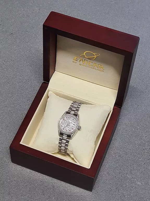 Uhren: ENICAR Date Automatic Lady 778.50.40 – Gebraucht aus Hünenberg von Rzirkon 4