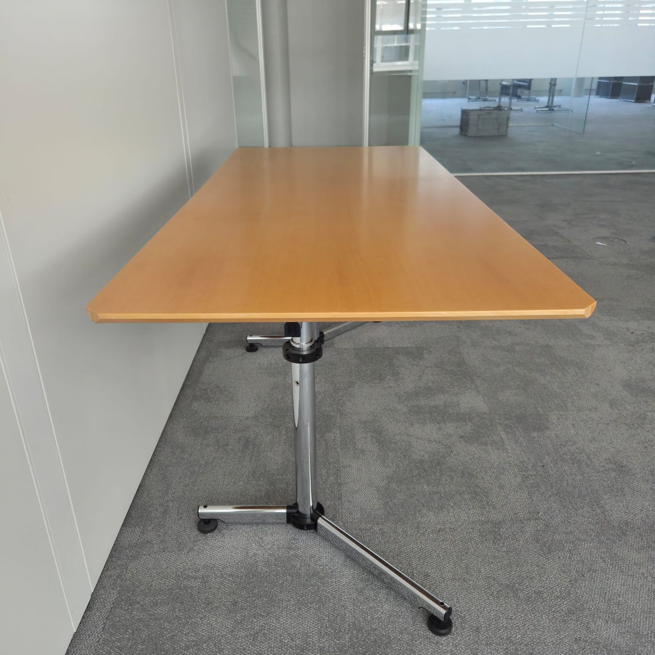 USM Tavoli: USM Kitos Tisch 175x75 – Usato da Affoltern am Albis venduto da Zapro 2