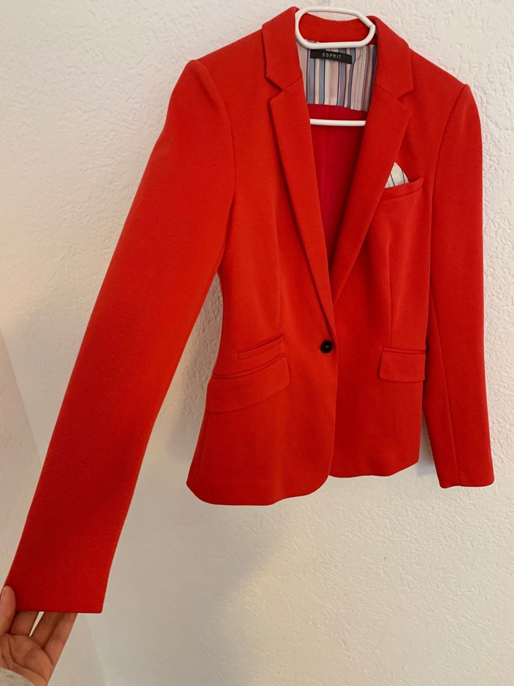 Esprit Giacche: Esprit Blazer Jacke rot Gr. 36 / S – Usato da Fislisbach venduto da KolibriSecondhand 2
