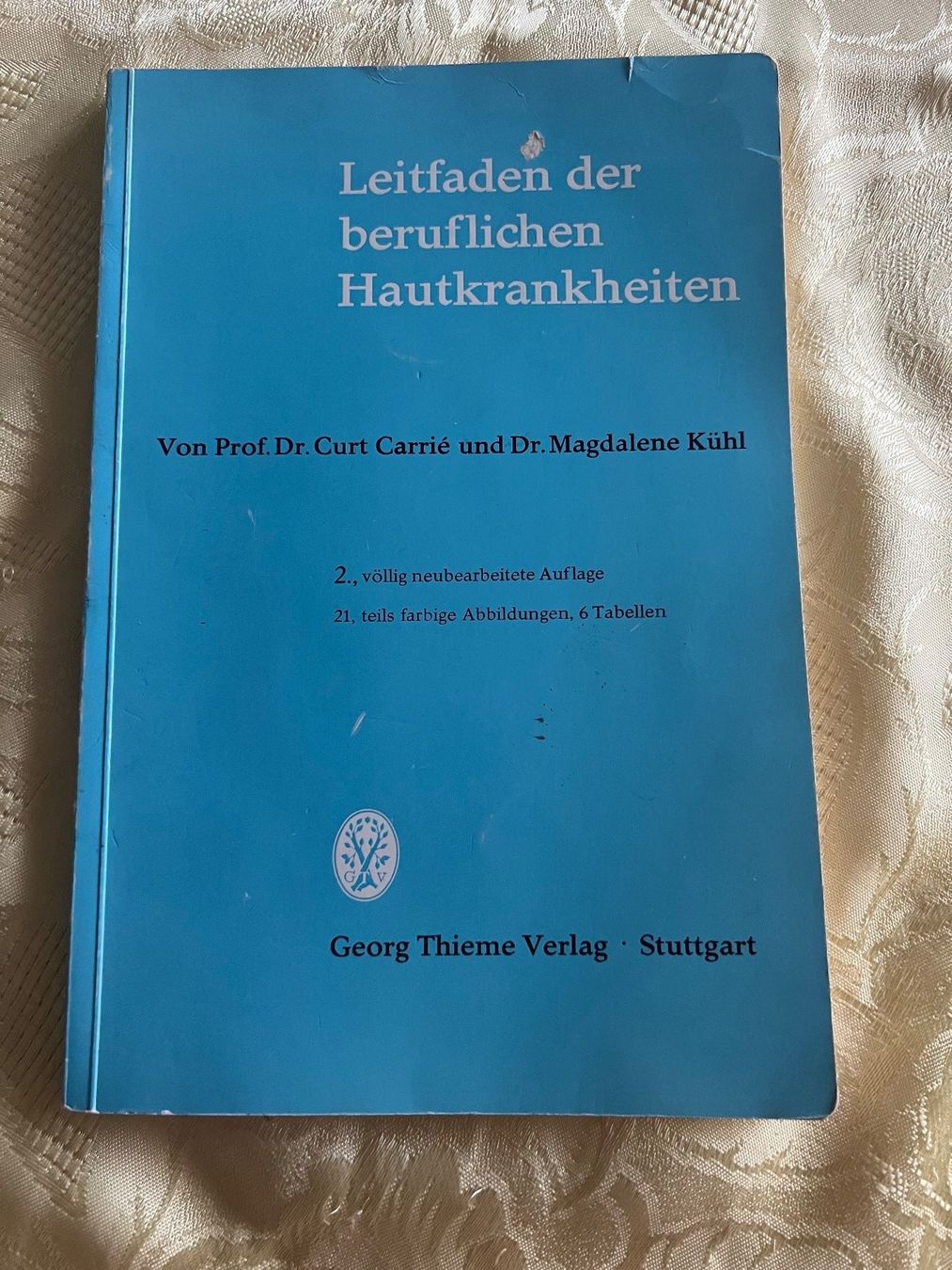 Libri: Leitfaden der beruflichen Hautkrankheiten – Usato da Zürich venduto da ennovy01