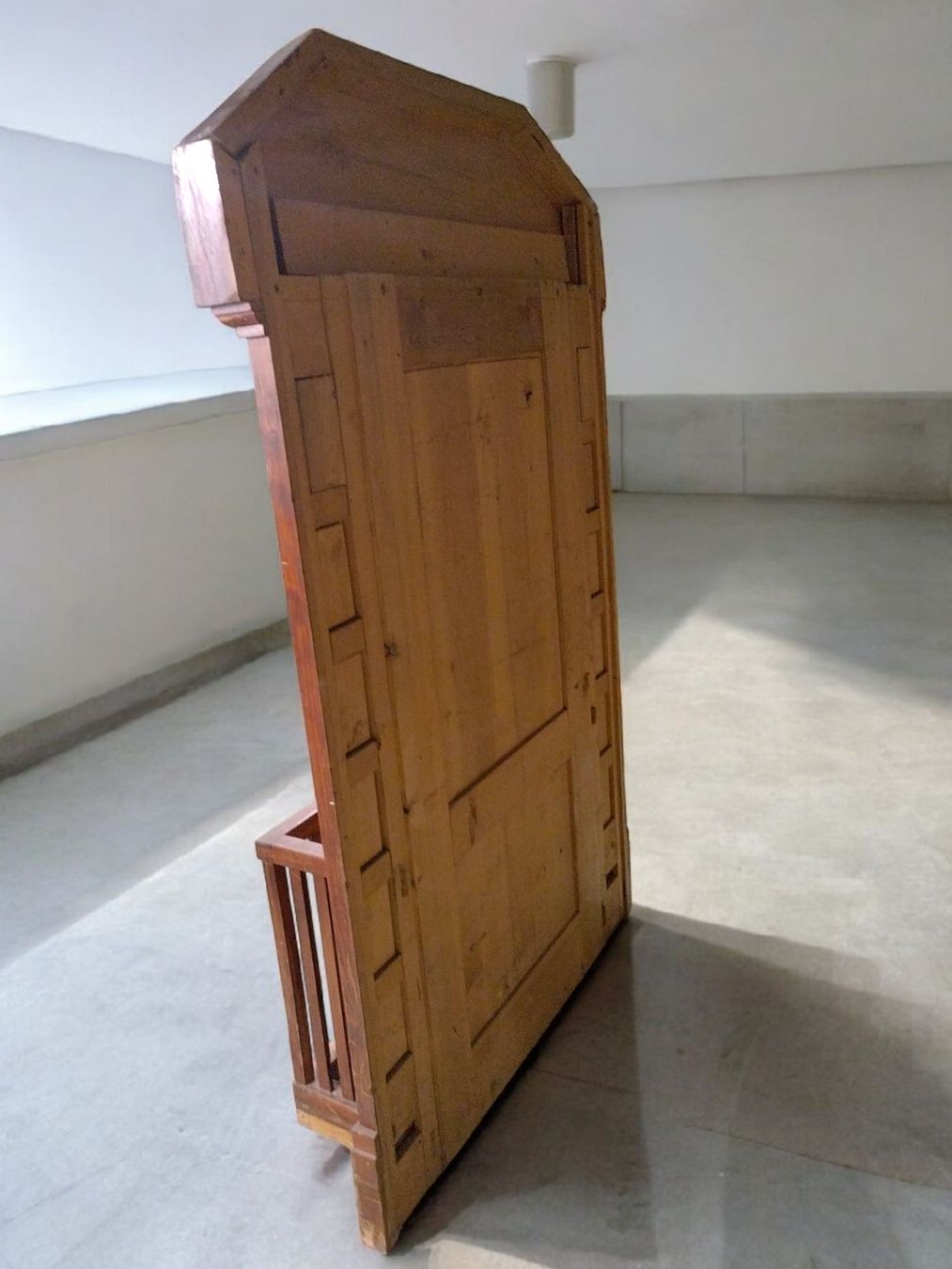 Guardaroba: Garderobe Antik – Usato da Zürich venduto da Zuerichparis08 4