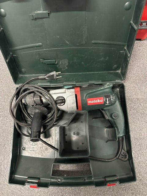 Metabo Trapani: Bohrmaschine Metabo SBE 1010 Plus – Usato da Studen BE venduto da Free44