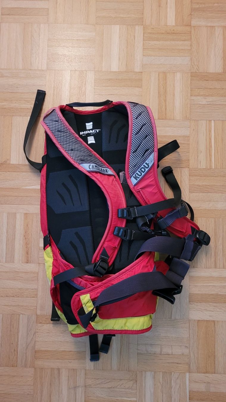 Camelbak Rucksäcke: CAMELBAK MULE 12 – Gebraucht aus Birsfelden von samurai99 1