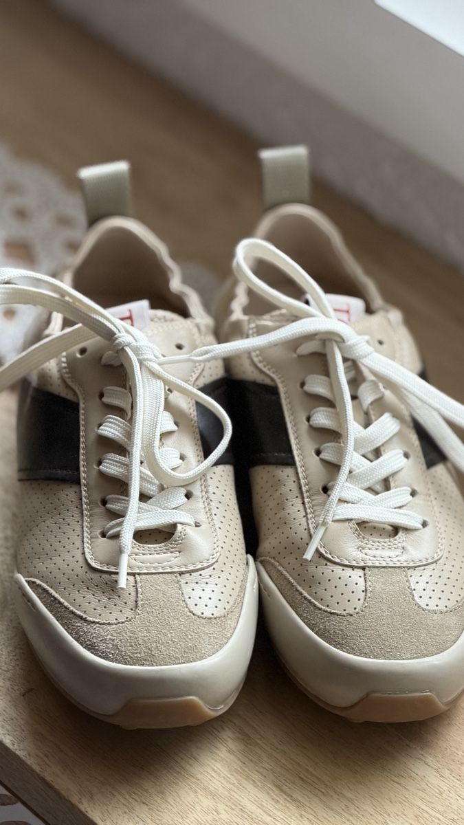 Tod'S Scarpe da donna: Tod's Ledersneaker Beige/Braun, Gr. 39 – Nuovo (secondo la descrizione) da Steinach venduto da Pumuckeli1