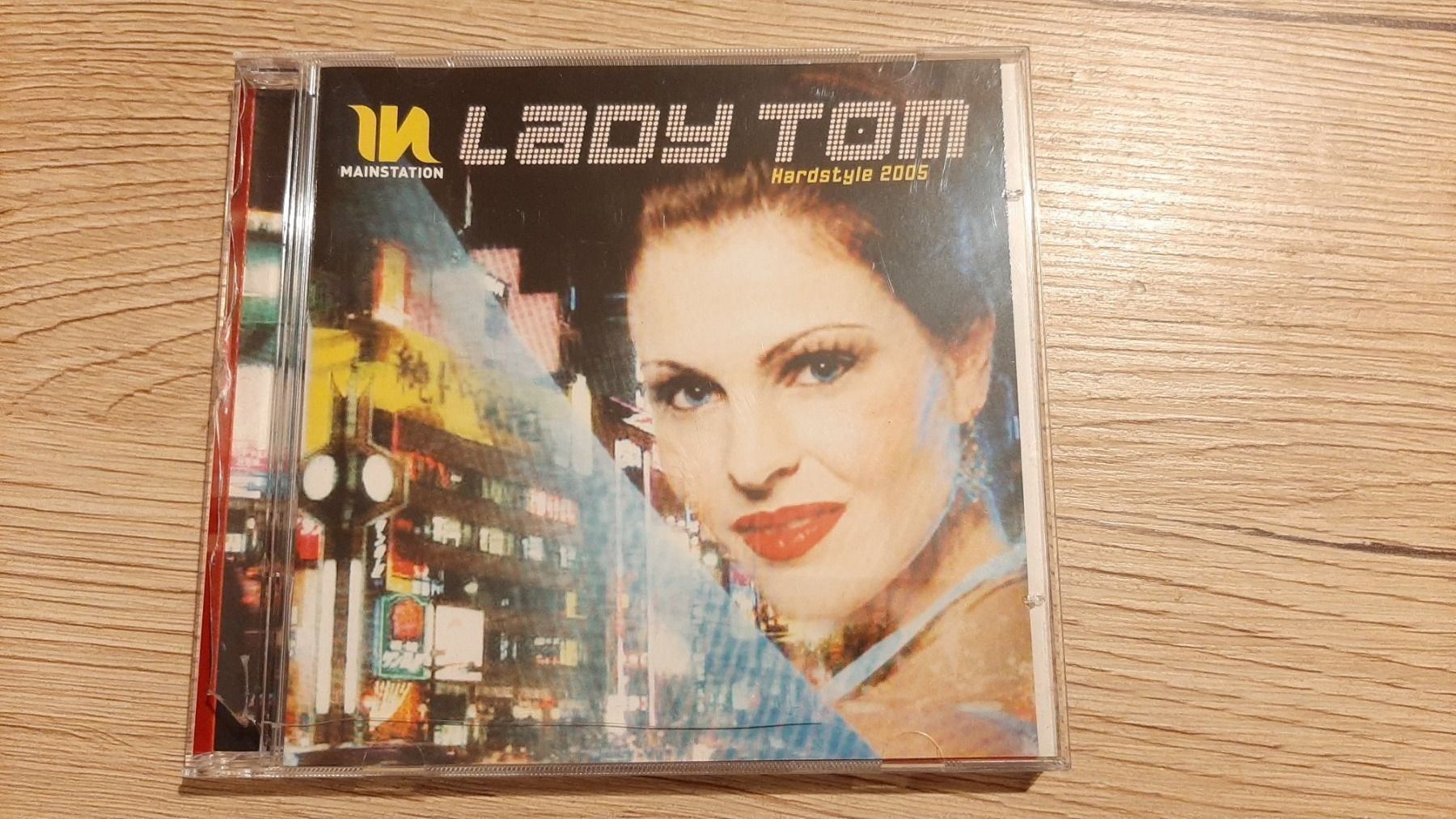 CD: DJ Lady Tom – Usato da Pully venduto da bro_n52j