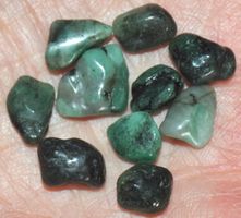 Mineralien Set L-5701 – 10 Stück Smaragd roh 28,20 Karat