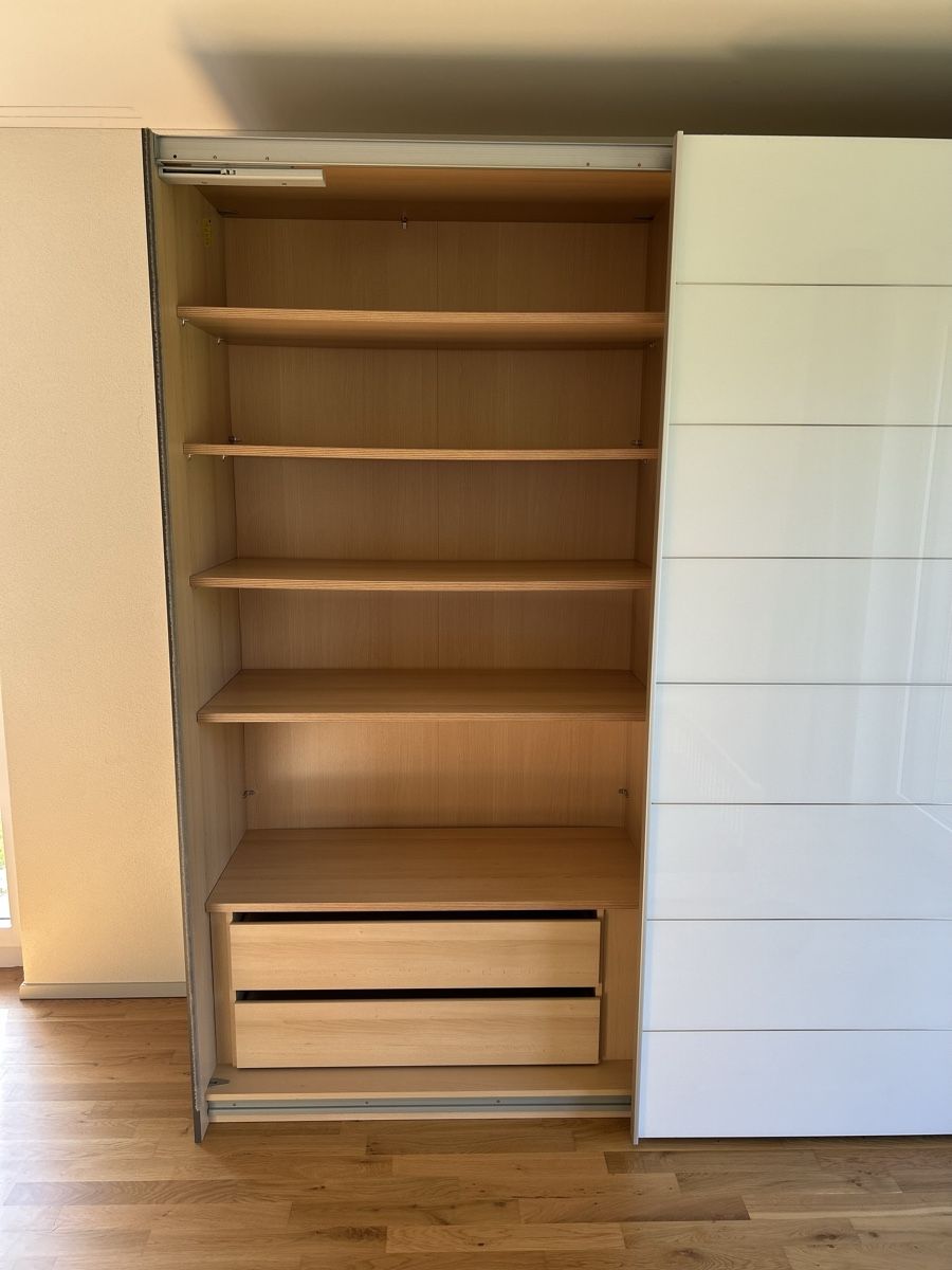 Schränke: Kleiderschrank – Gebraucht aus Ennenda von jan_khn6 2
