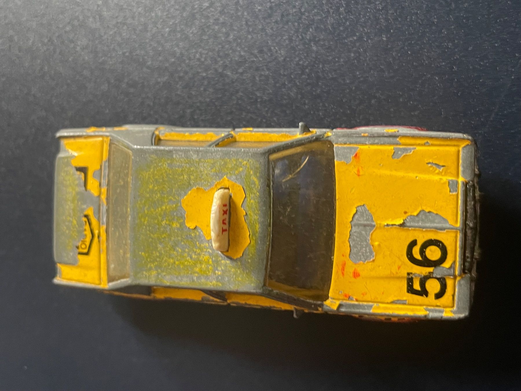 Matchbox Modellini d'auto: Matchbox Ford LTD 1987 1:69 – Usato da Volketswil venduto da rubin74 2