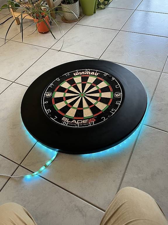 Freccette: Winmau Blade 5 Steel Dartscheibe mit einzigartigen Extra! – Usato da Dübendorf venduto da sch_2fhz 2