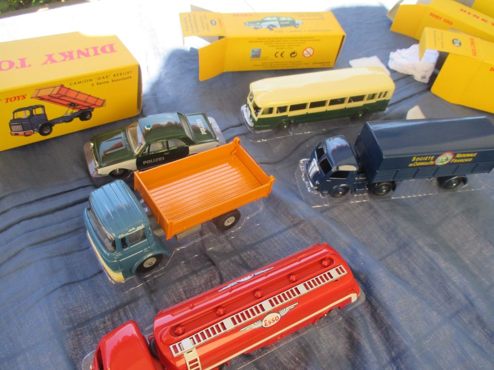 Lot De 6 Dinky Toys à Restaurer - Camion, Panhard, Berliet, Simca