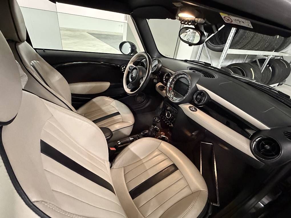 Autos: MINI Cooper Cabrio – D'occasion à Uttwil par df9_dq5h 4