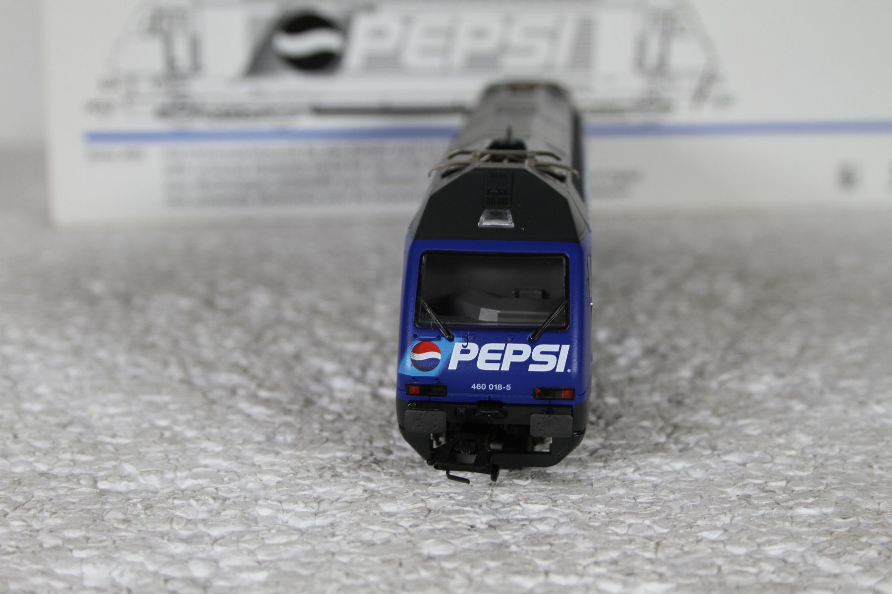 Märklin Modellini di ferrovie: Märklin 34633SBB Re 460 Pepsi – Usato da Triesen venduto da gleis8 5