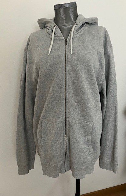 C&A Giacche: Sweat à capuche zippé gris  T XXL – Usato da Gampelen venduto da Mari60