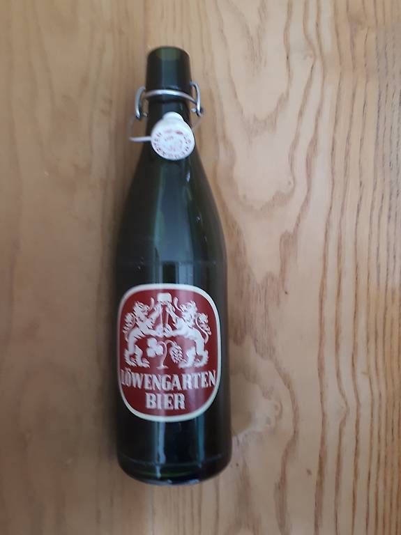 Bicchieri, Caraffe & Bottiglie: Bierflasche Löwengarten 1967 – Usato da Dürnten venduto da kuh_7mdq