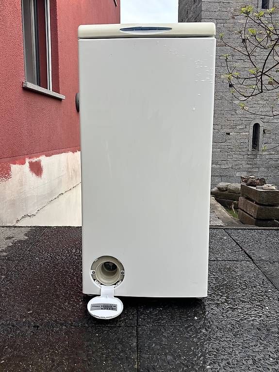 Lavatrici: Lavatrice verticale 5kg – Usato da Biasca venduto da red_bear 2