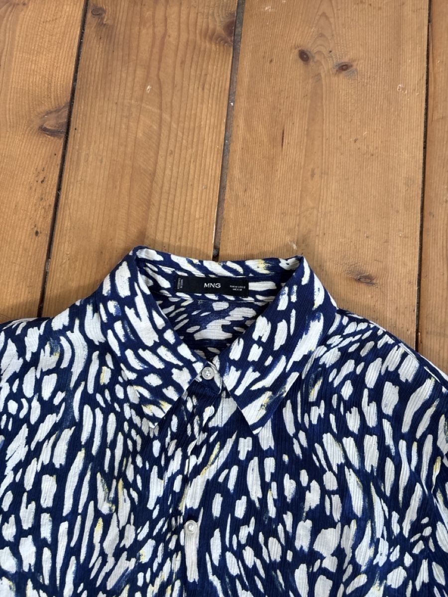Mango Camicette: MNG Damen Bluse Gr. M, modern, blauweiss gemustert – Usato da Münchwilen TG venduto da BBJO 3