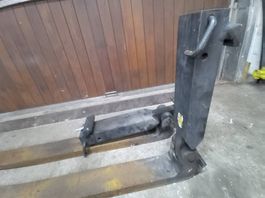 Staplergabeln ca. Von 3t Stapler klappbar. 1200mm lang.
