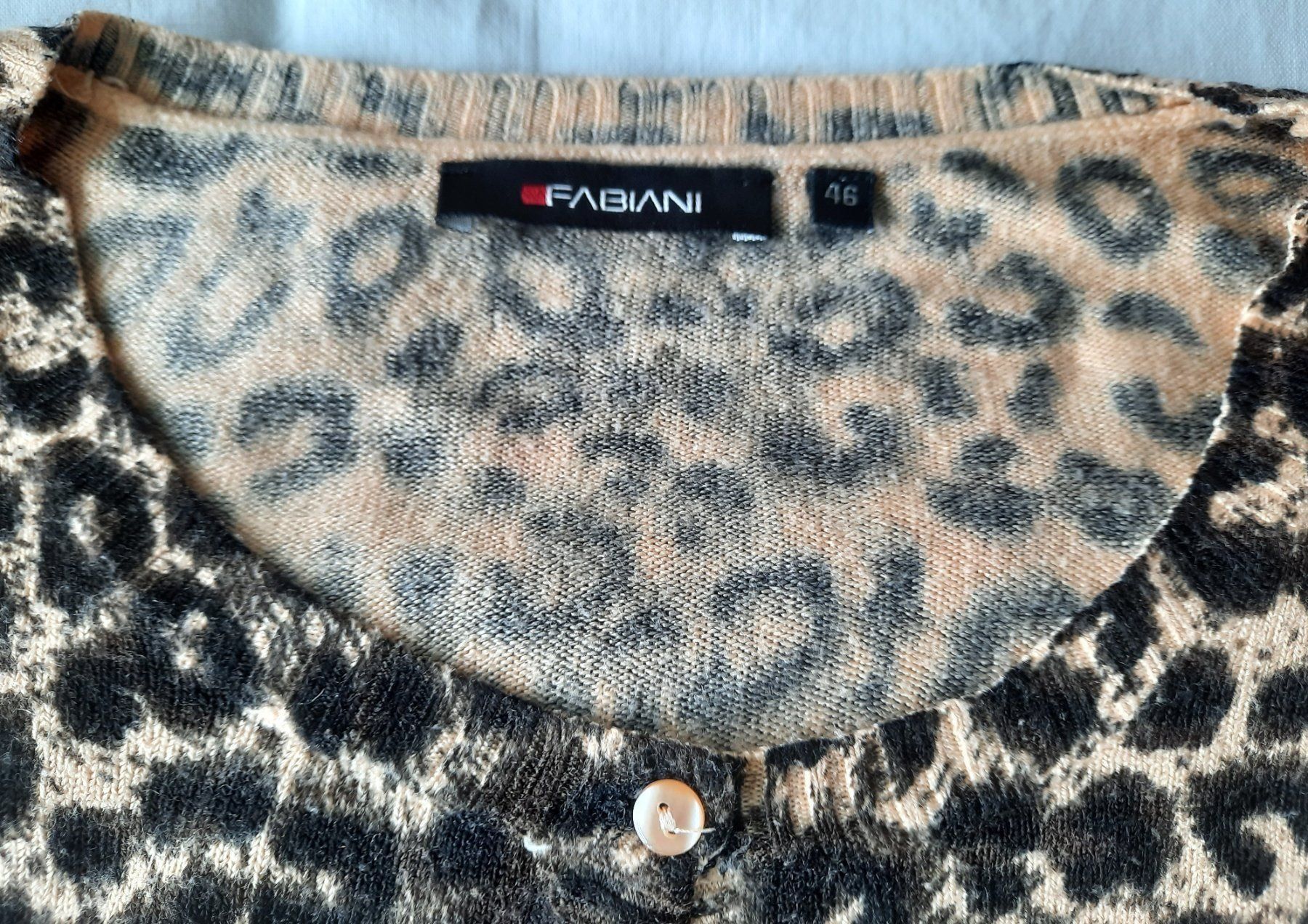 Giacche: Jacke Damen XL Tigermuster – Usato da Herrliberg venduto da AlexandraBopp 1