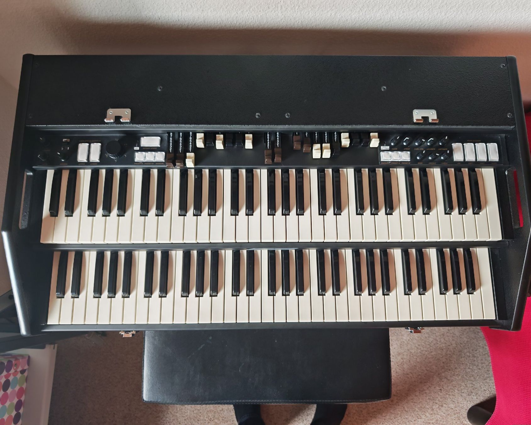 Crumar Instruments de musique: Crumar Hammondklon Mojo Suitcase – Neuf (Voir description) à Alten par Uisab 1