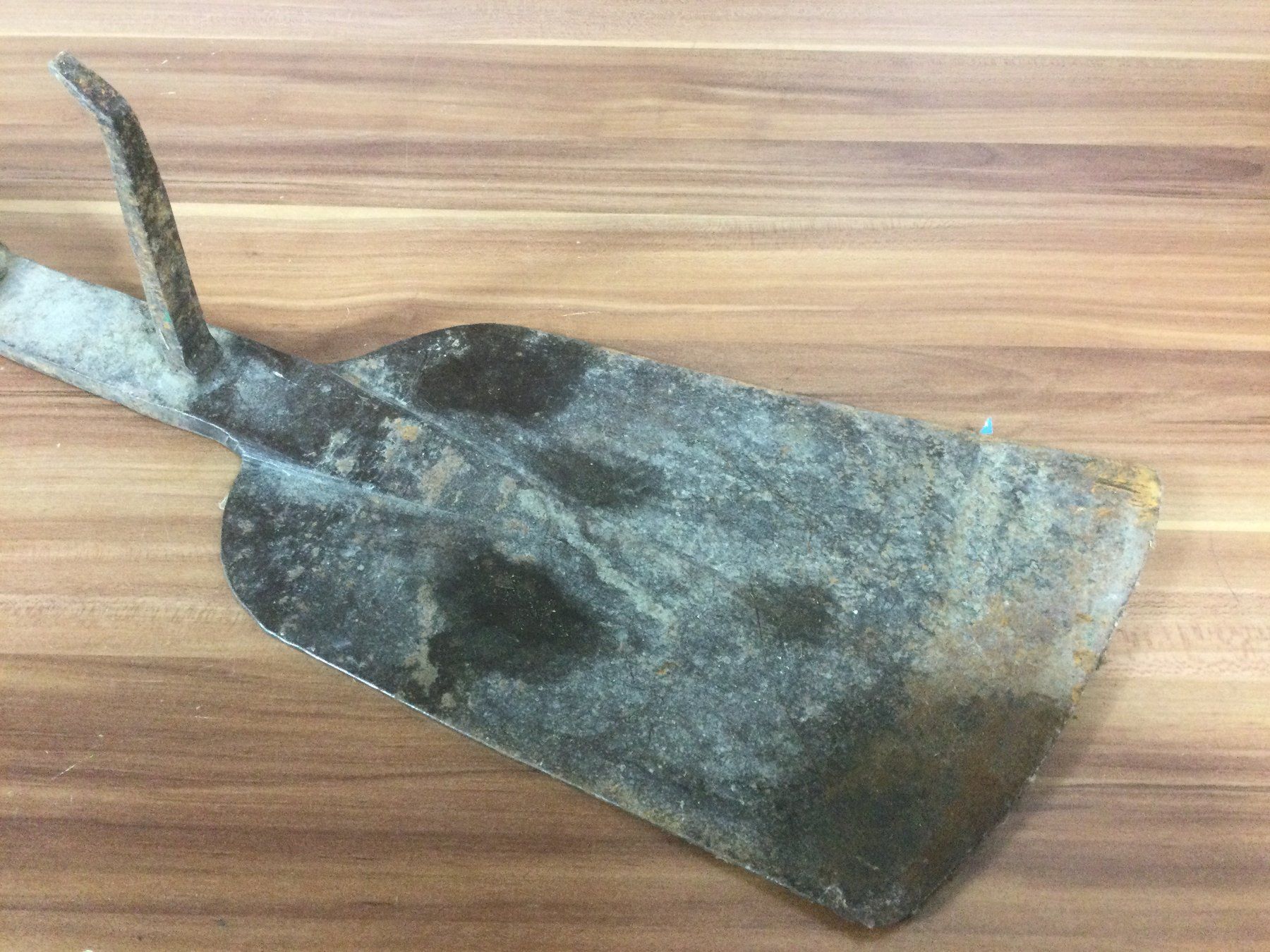 Attrezzi da lavoro: Antikes Heu Messer mit Holgriff für Garten oder Deko – Usato da Wangen SZ venduto da kuriosum12 1
