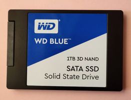 SSD WD Blue 3D NAND - 1TB - Excellent état (Santé 100%)