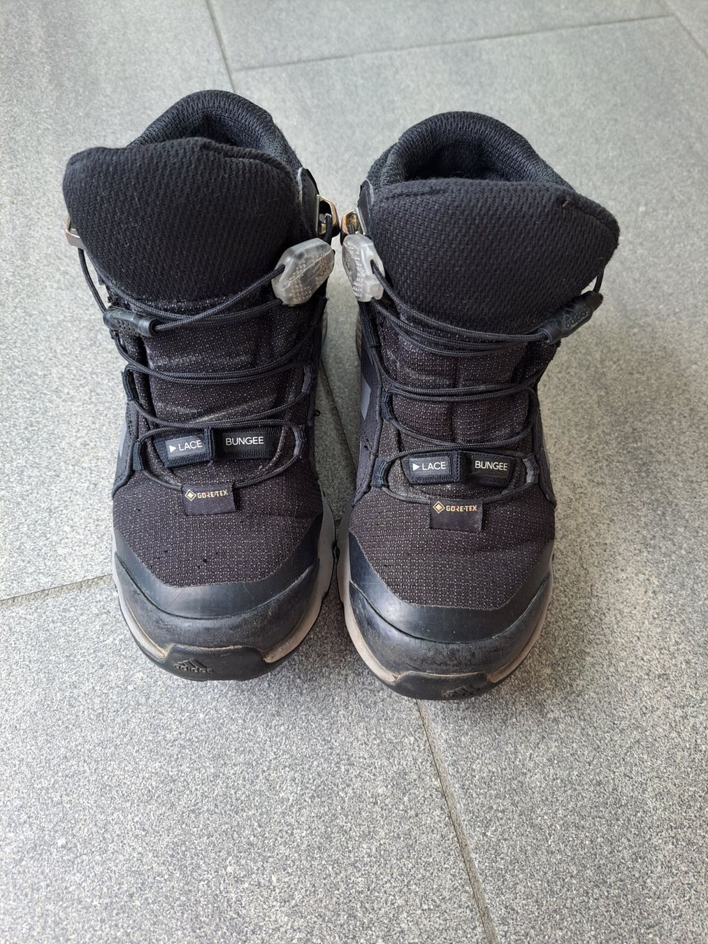 Adidas Chaussures garçon: Adidas Terrex Wanderschuhe Gr 29 – D'occasion à Bünzen par nagyagi111mail 2