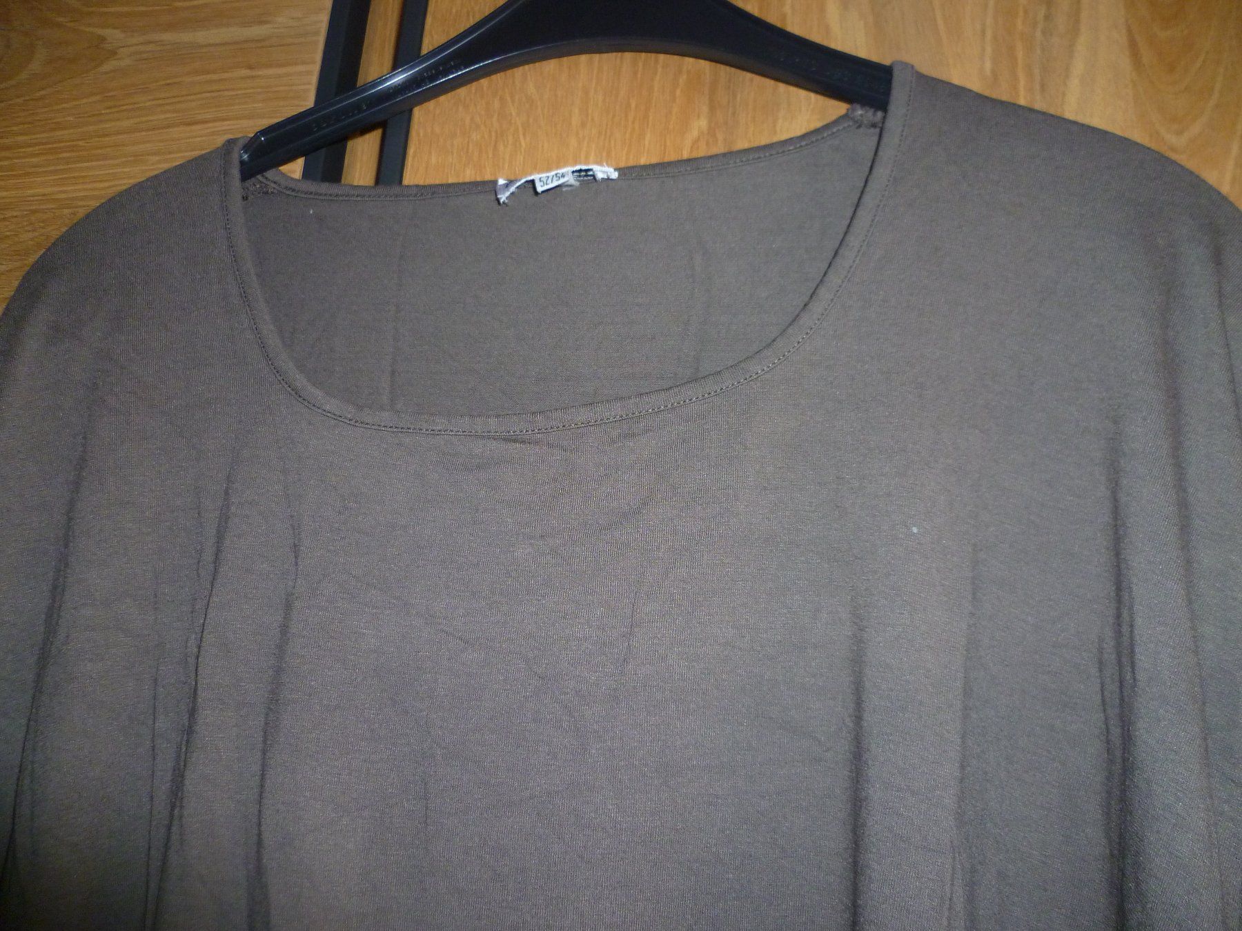 T-shirt: T'Shirt 3 Stk. – Usato da Bargen BE venduto da angel611 5