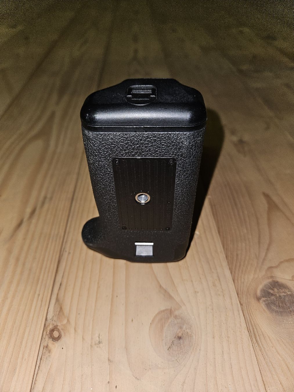 Batterie: Canon BG-E8 Batteriegriff - Gebraucht – Usato da Langenthal venduto da Ro_Gie 2