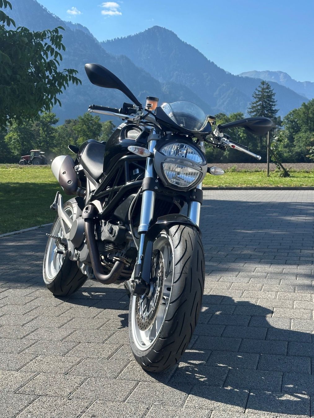 Ducati Strada: Ducati 1100 Monster – Usato da Landquart venduto da jes_6zrh