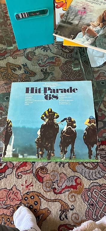 Dischi in vinile: Hit parade 6s – Usato da Le Grand-Saconnex venduto da aur_27hl