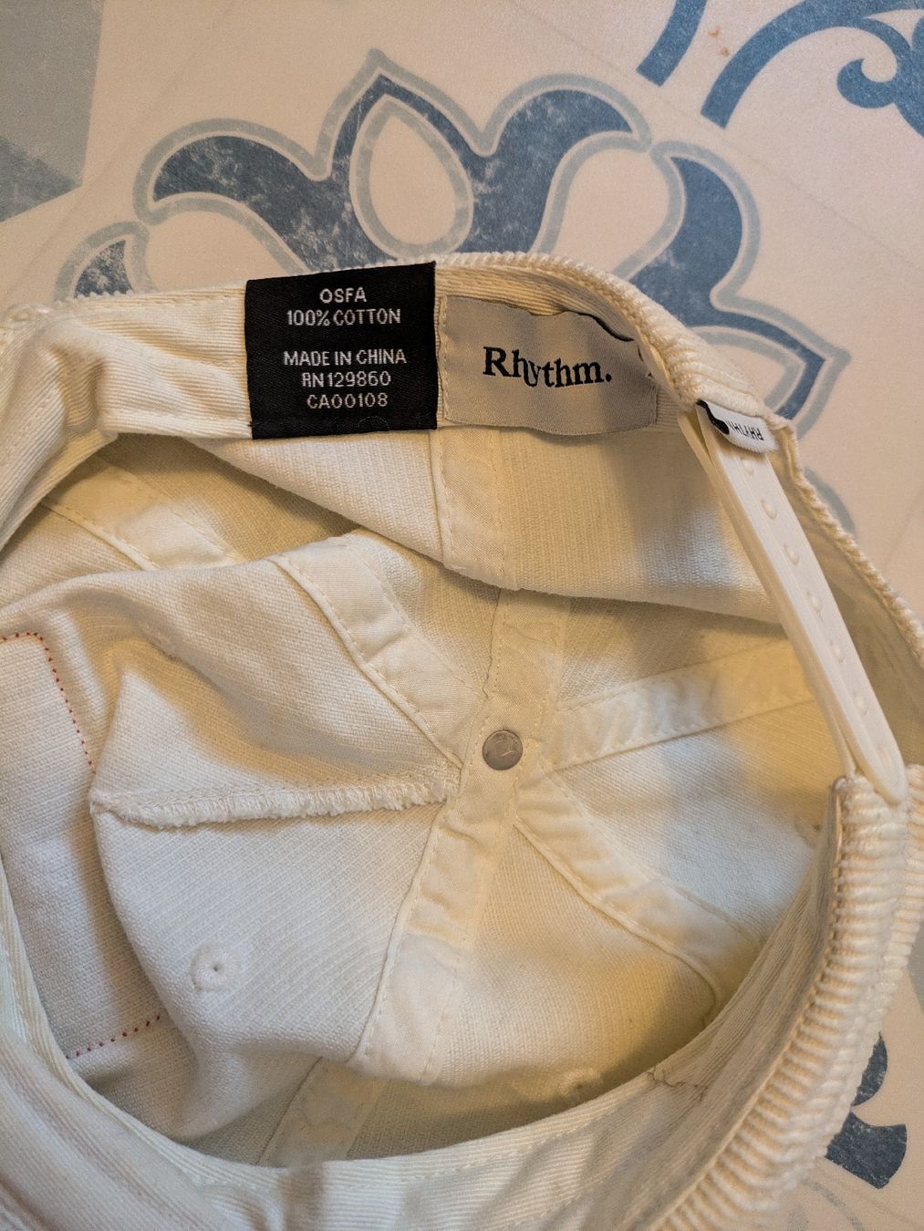 Copricapi, berretti & cappellini: Cord Cap von Rhythm – Nuovo (secondo la descrizione) da Schwyz venduto da Magdalena86 5
