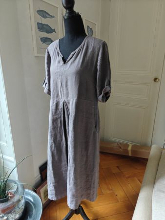 Grey 100% linen inverse pleat linen dress pockets 38