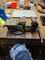 Schraubstock Werkbank Metall 75mm Backenbreite (D1)