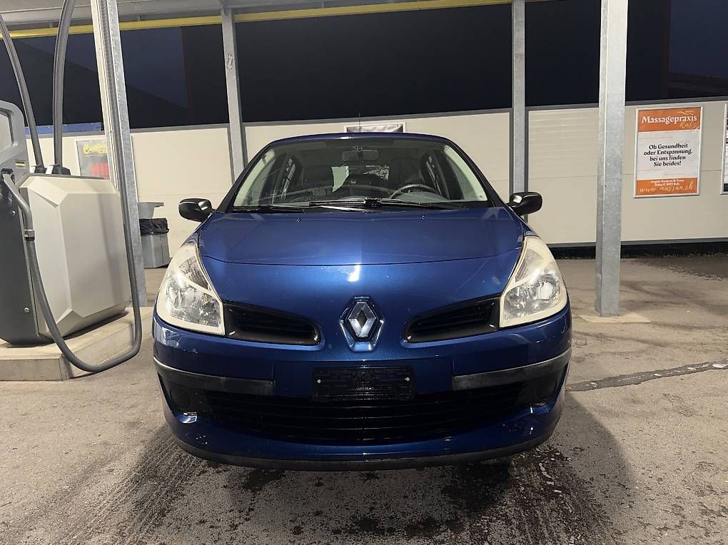 Autos: Renault Clio 1.4i 16v – Gebraucht aus Buchberg von Kani.e30