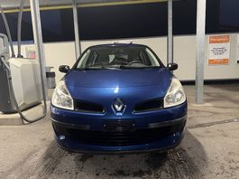Renault Clio 1.4i 16v