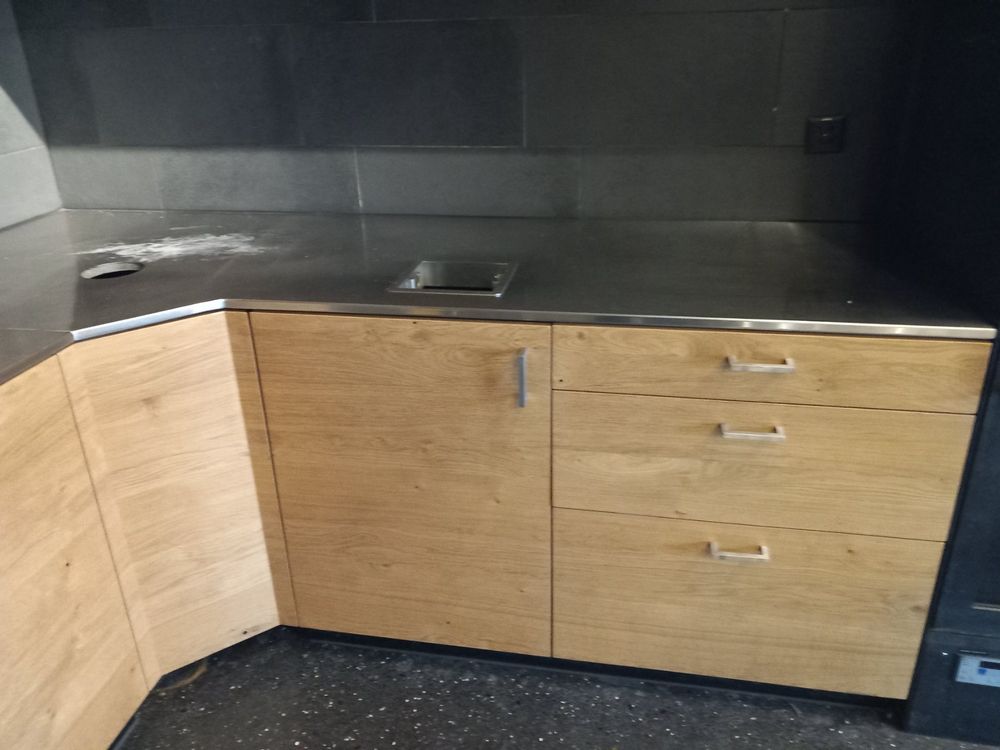 Kche Edelstahl Holz